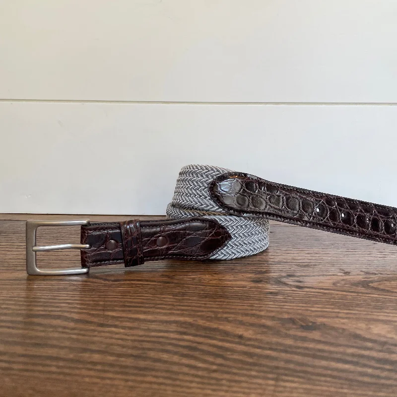 The Stretch Belt, Grey & White